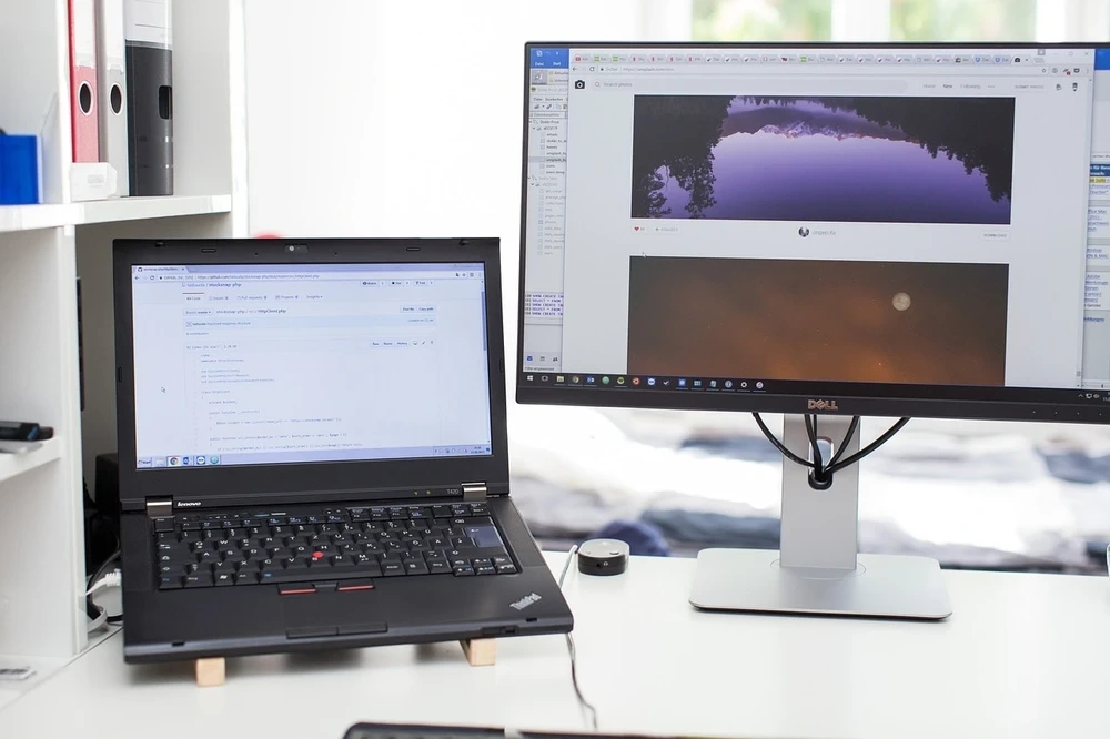 Getting Started: Connecting a Laptop to a Monitor