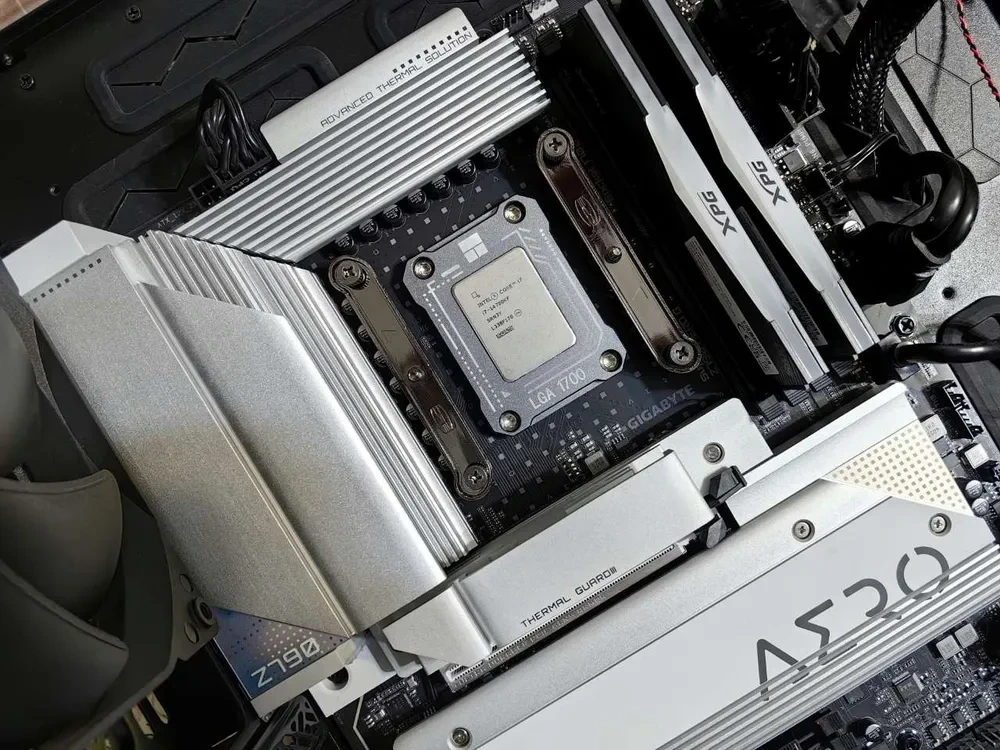 Clean Computer Hardware Equipment